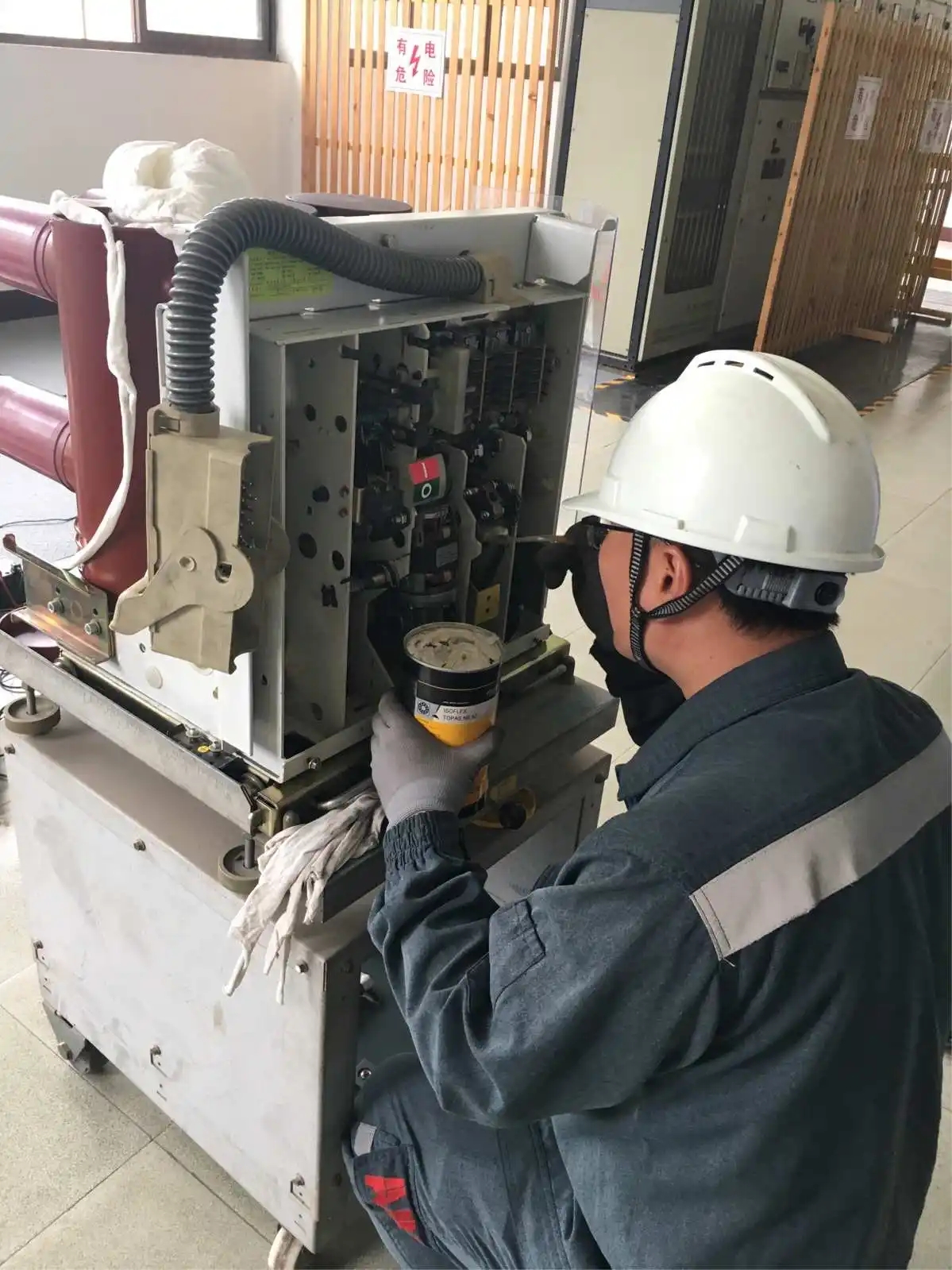 2928.webp.jpg 2928.webp.jpg